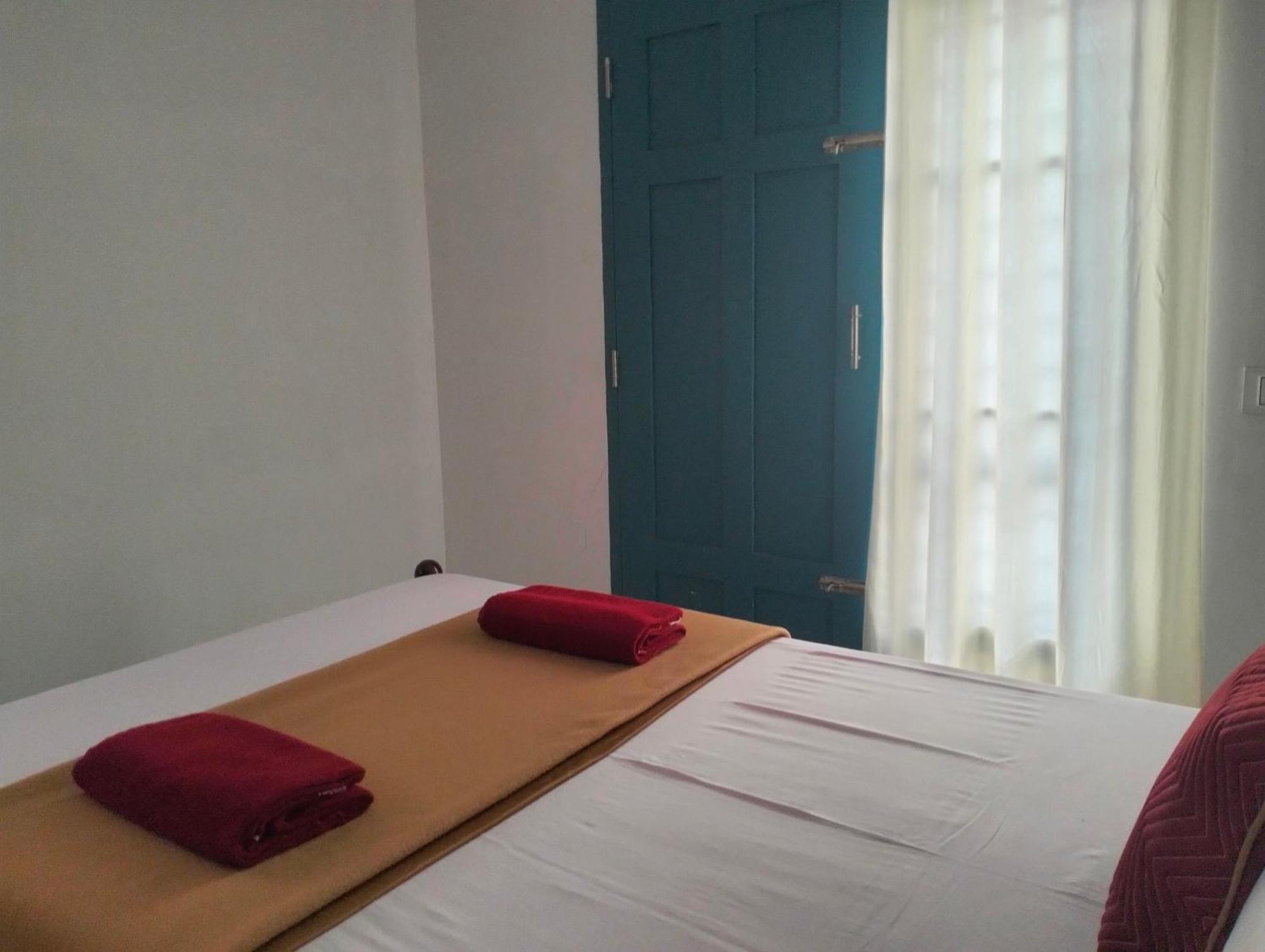 Guestland Homestay Kochi Екстериор снимка
