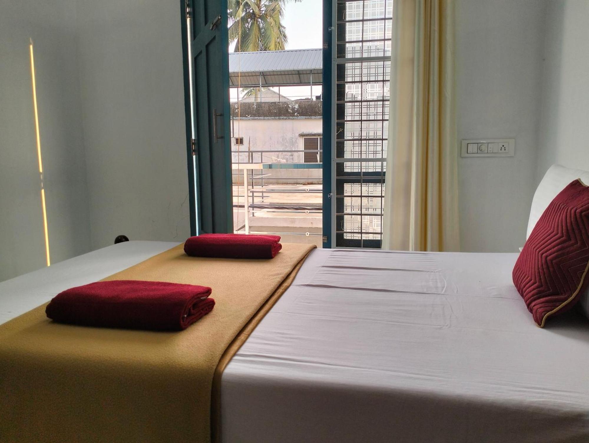 Guestland Homestay Kochi Екстериор снимка