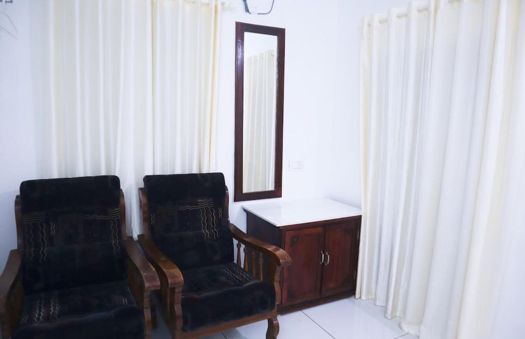 Guestland Homestay Kochi Екстериор снимка